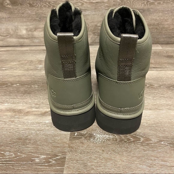 UGG | Neumel Platform Zip Chukka Boots In Ultra Matte Seaweed Size 11 NEW - Picture 6 of 9